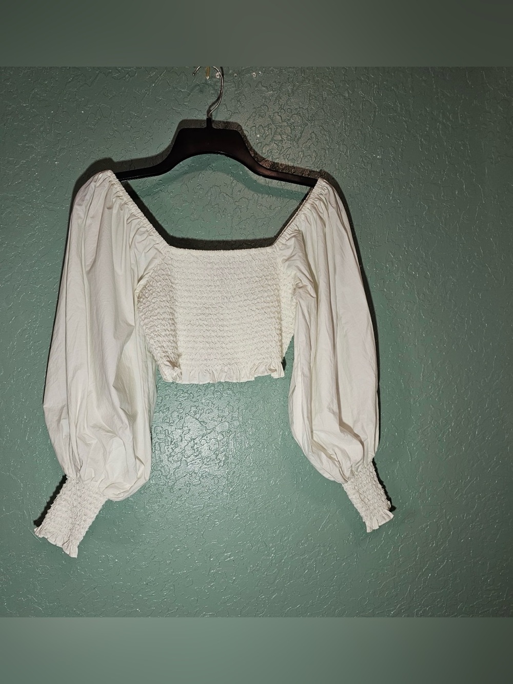 Farm Rio White Smocked Puff Sleeve Crop Top Size S - Picture 2 of 16